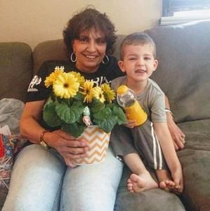 Meet your Posher, Carmella